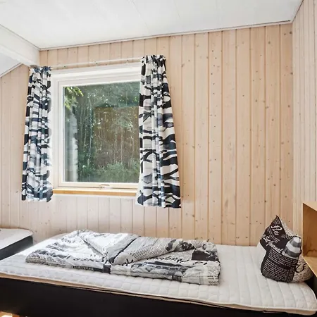 Lovely In Arrild Ferieby *