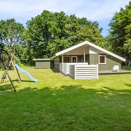 Holiday home Lovely In Arrild Ferieby *