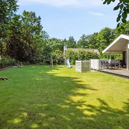 Lovely In Arrild Ferieby Tatil Evi